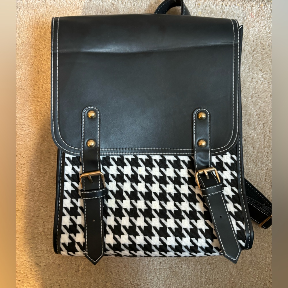 Houndstooth Computer Backpack - image 1
